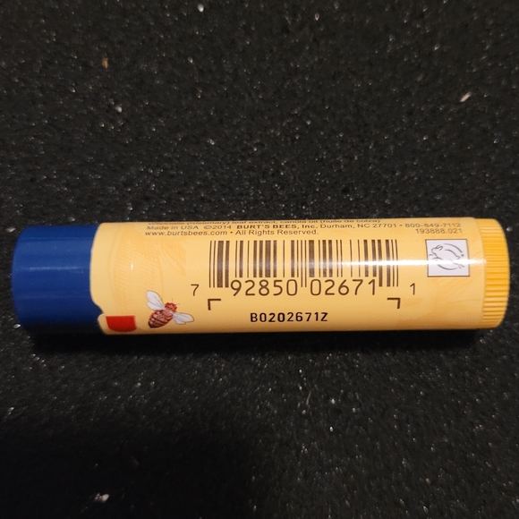 10 Brand New Sealed Burt's Bees Lip Balm. Great gift for any occasion. - Picture 4 of 4